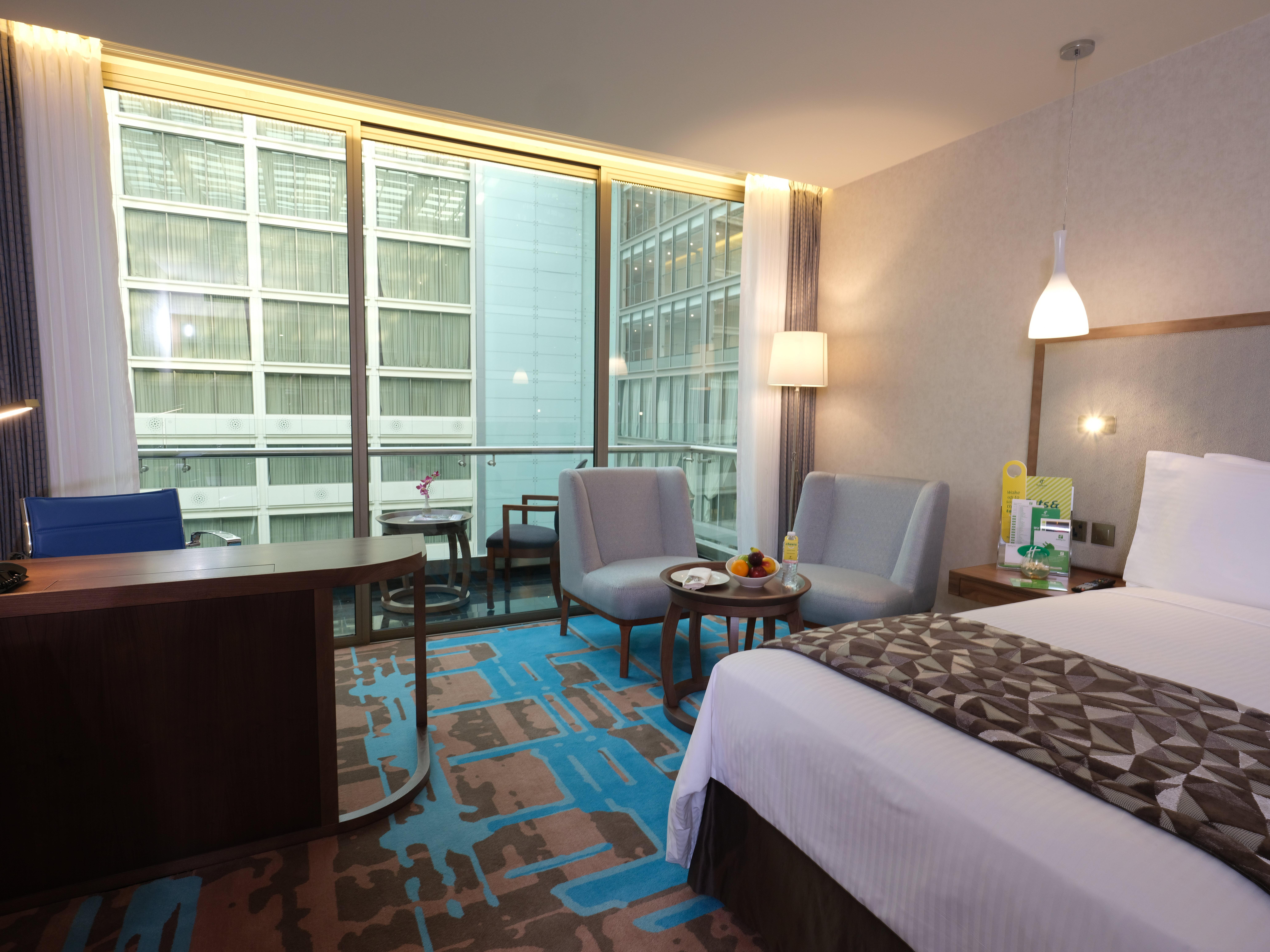 Holiday Inn Kuwait Al Thuraya City, an IHG Hotel Kuwait City Bagian luar foto