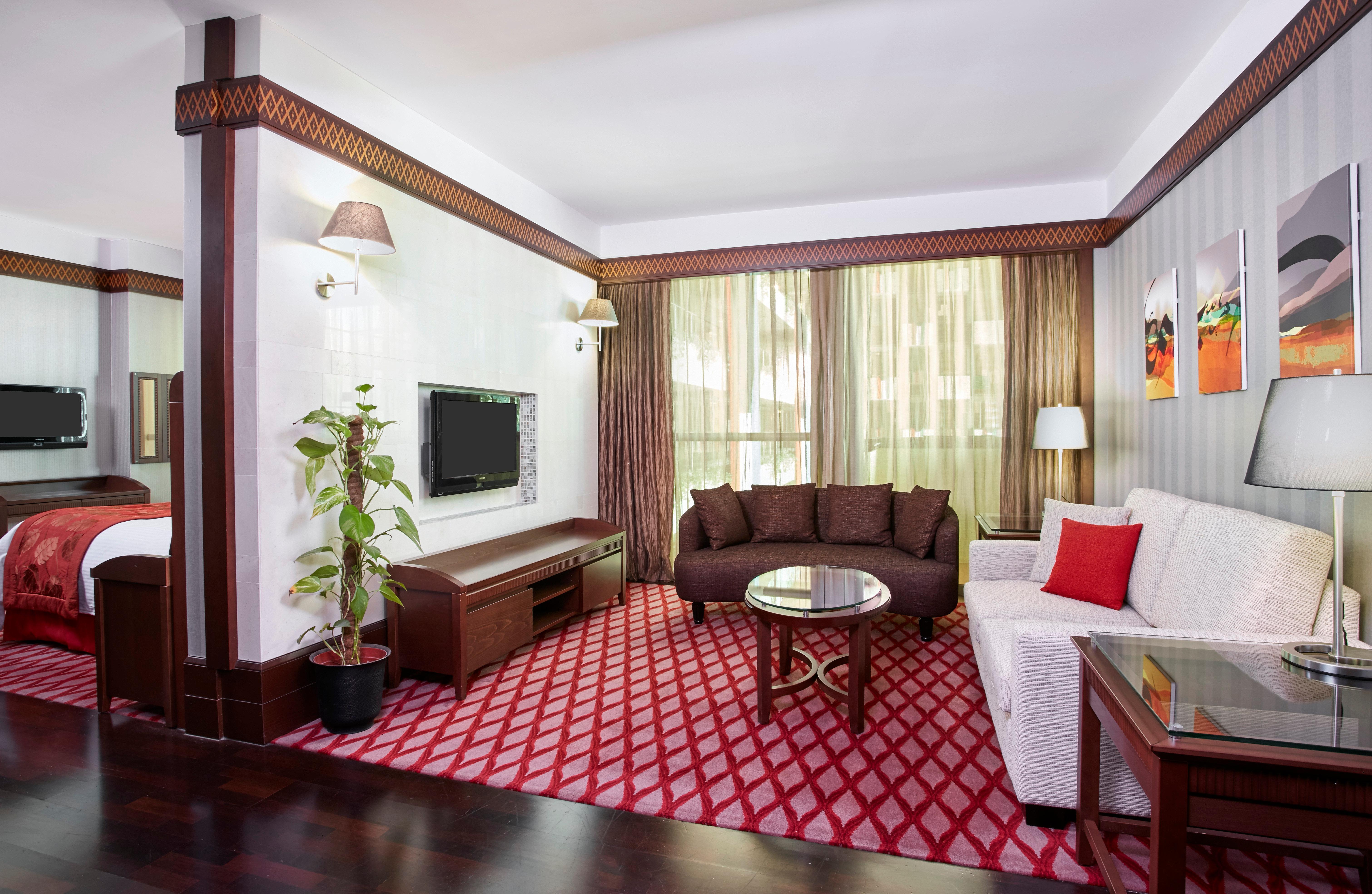 Holiday Inn Kuwait Al Thuraya City, an IHG Hotel Kuwait City Bagian luar foto